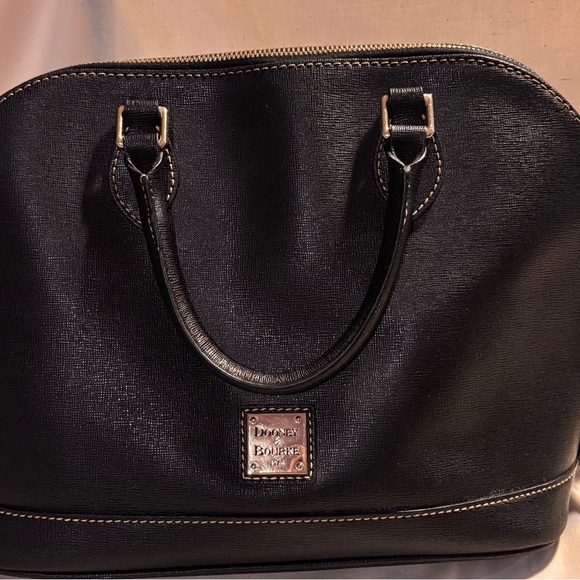 Dooney & Bourke Handbags - Dooney & Bourke Saffiano Satchel